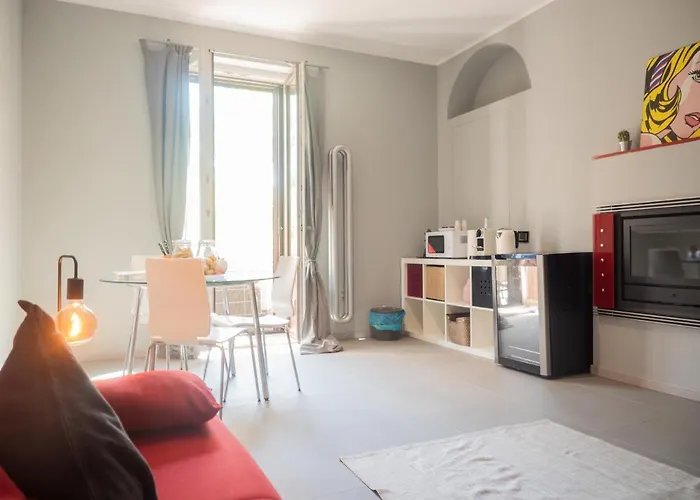Casa Greta, Nuovo silenzioso bilocale nel cuore di Milano